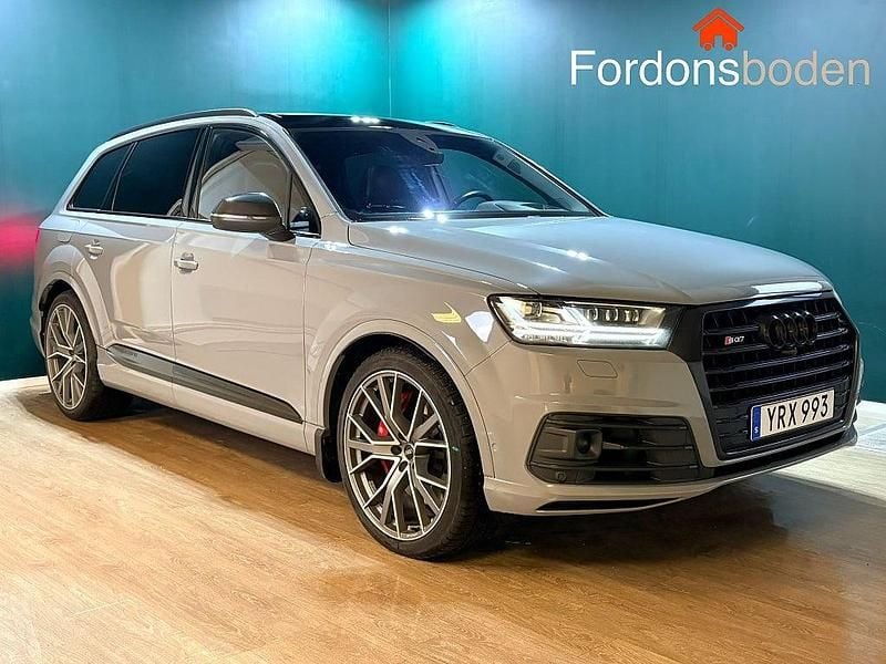 Grå Begagnad 2017 Audi SQ7 SUV | 369 800 kr (Dyr) - Bild 1/4