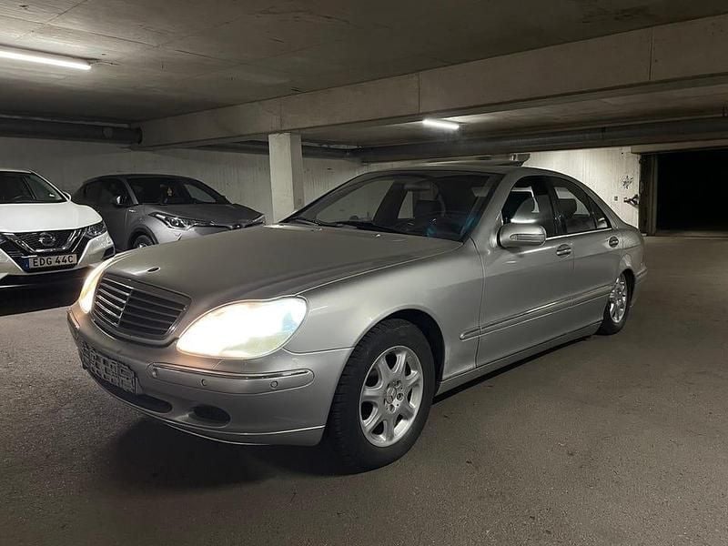 Begagnad 1999 Mercedes S430 Sedan | 59 990 kr - Bild 1/4
