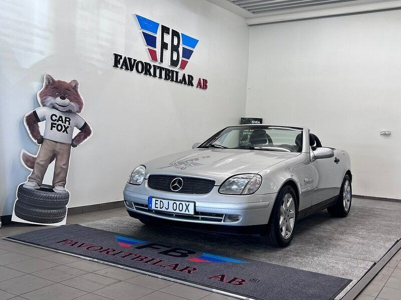 Silver Begagnad 1996 Mercedes SLK230 Cab | 49 000 kr - Bild 1/4