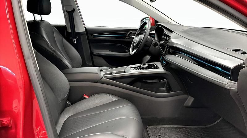 Begagnad MG MG5 EV 130 kW (177 HK) 2022 Röd Kombi