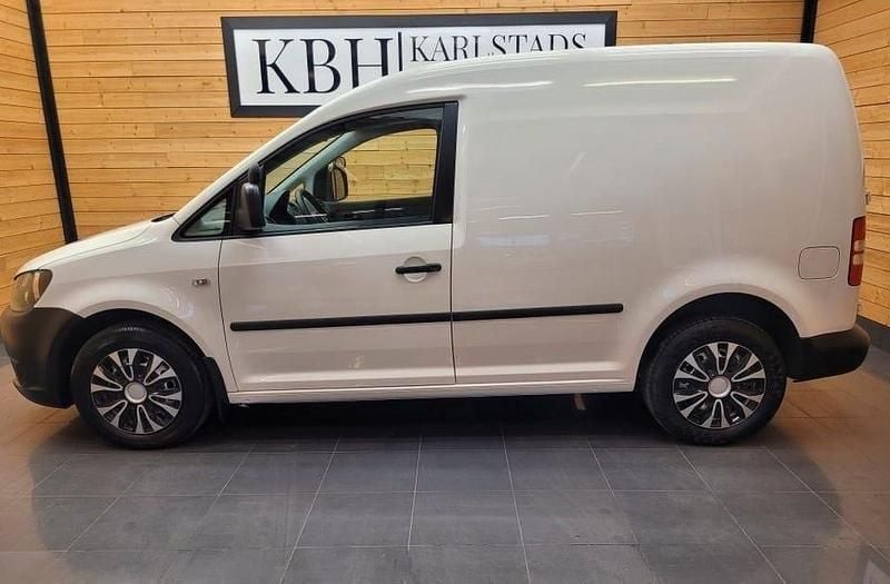 Vit Begagnad 2013 VW Caddy Minibuss | 49 900 kr (Bra pris) - Bild 1/4