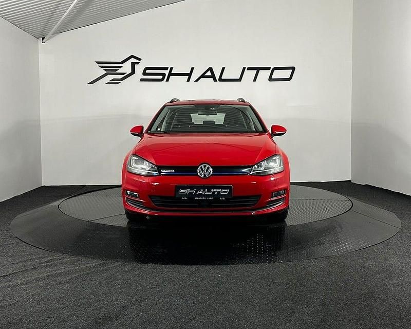 Begagnad VW Golf VII 110 HK (80 kW) 2015 Röd Kombi
