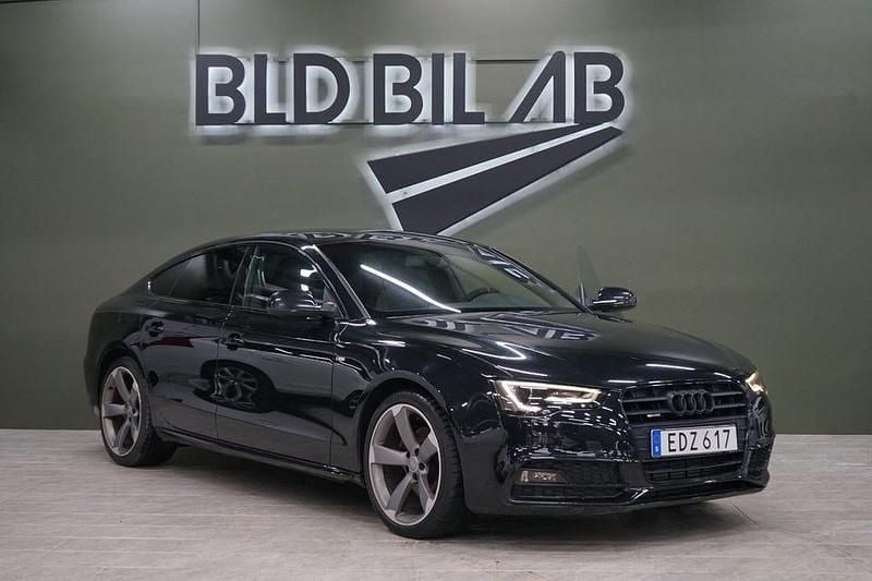 Svart Begagnad 2014 Audi A5 Sportback Halvkombi | 149 900 kr (Marknadspris) - Bild 1/4