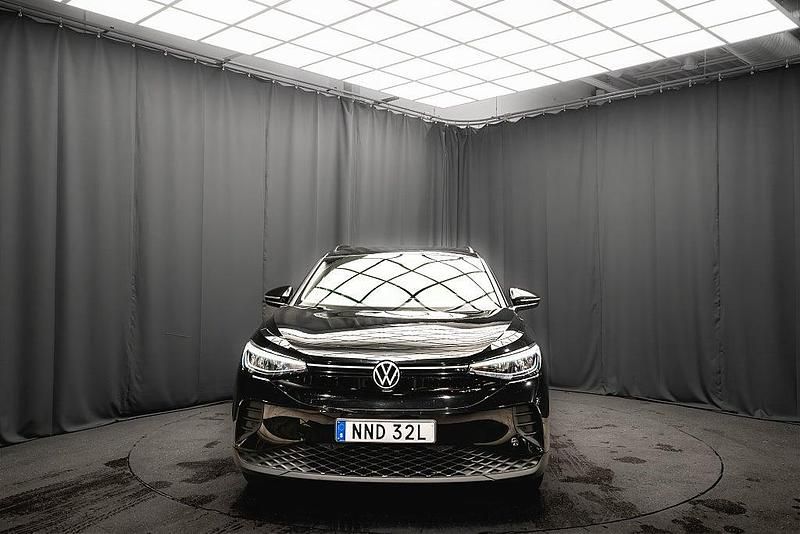 Begagnad VW ID.4 Pro Performance 150 kW (204 HK) 2022 Svart SUV
