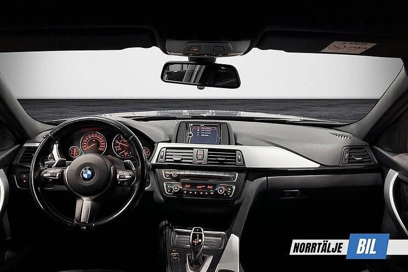 Begagnad BMW 320 Sport Line 184 HK (135 kW) 2013 Grå Kombi