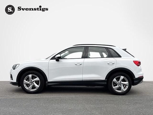 Begagnad Audi Q3 Advanced Plus 150 HK (110 kW) 2023 Vit SUV