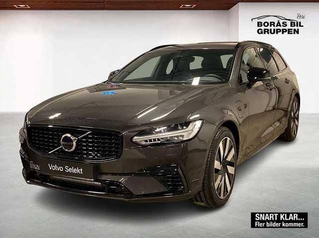Grå Begagnad 2026 Volvo V90 Kombi | 549 000 kr (Dyr) - Bild 1/3