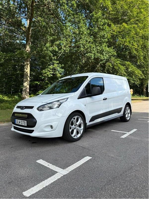 Vit Begagnad 2015 Ford Transit | 99 000 kr (Marknadspris) - Bild 1/4