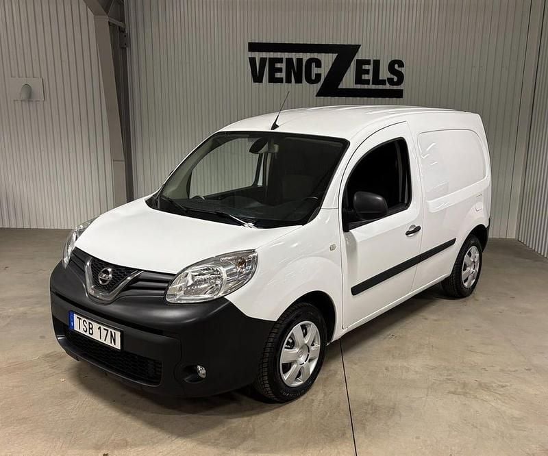 Vit Begagnad 2020 Nissan NV250 Van | 94 000 kr (Marknadspris) - Bild 1/4