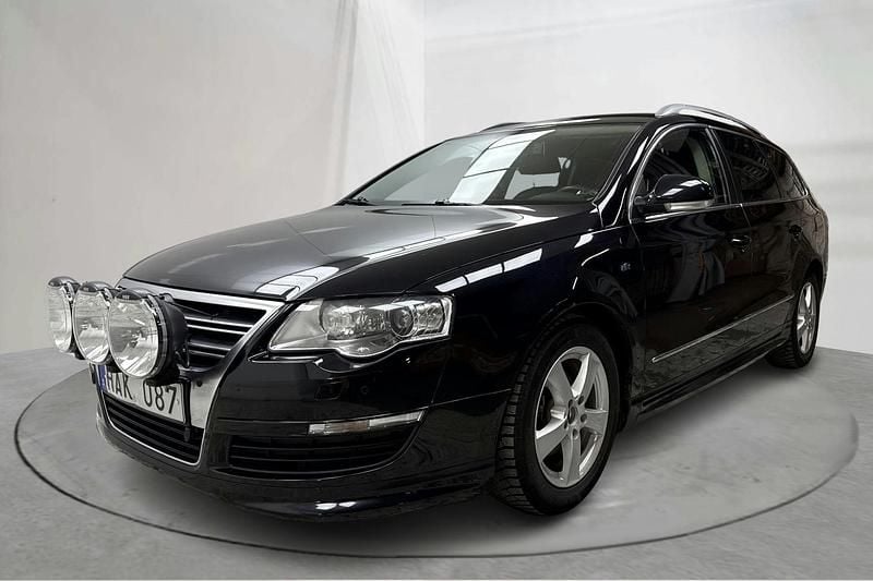 Begagnad VW Passat 170 HK (125 kW) 2010 Svart Kombi
