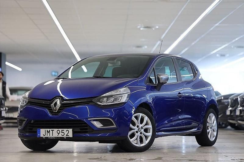 Begagnad Renault Clio IV Bose Edition 119 HK (87 kW) 2016 Okänd Halvkombi