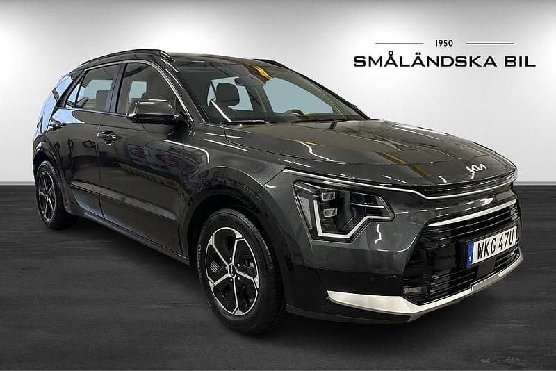 Begagnad Kia Niro 184 HK (135 kW) 2024 Grå SUV