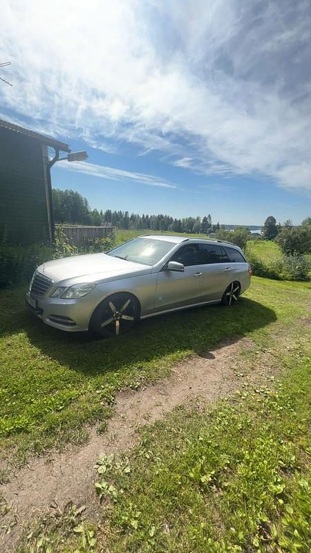 Begagnad Mercedes E220 170 HK (125 kW) 2013 Kombi