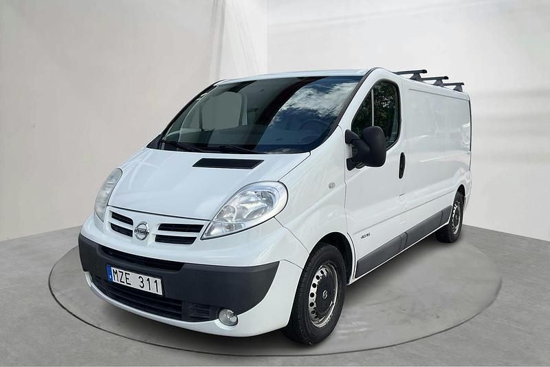 Vit Begagnad 2013 Nissan Primastar Minibuss | 70 000 kr - Bild 1/4