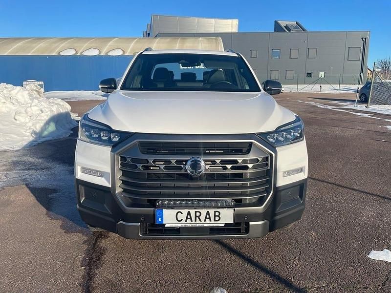 Begagnad Ssangyong (KGM) Musso 203 HK (149 kW) 2024 Vit Pickup