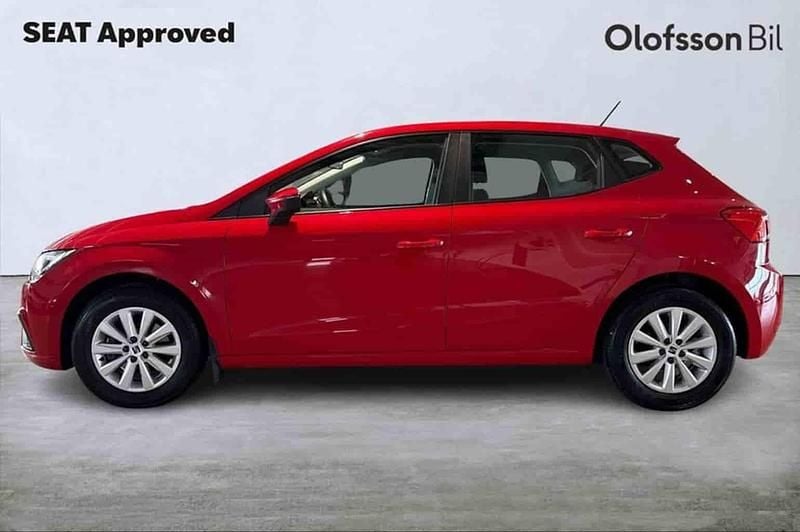 Röd Begagnad 2022 Seat Ibiza Halvkombi | 174 900 kr - Bild 1/1