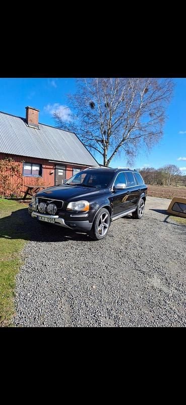 Begagnad Volvo XC90 185 HK (136 kW) 2008 Svart metallic SUV