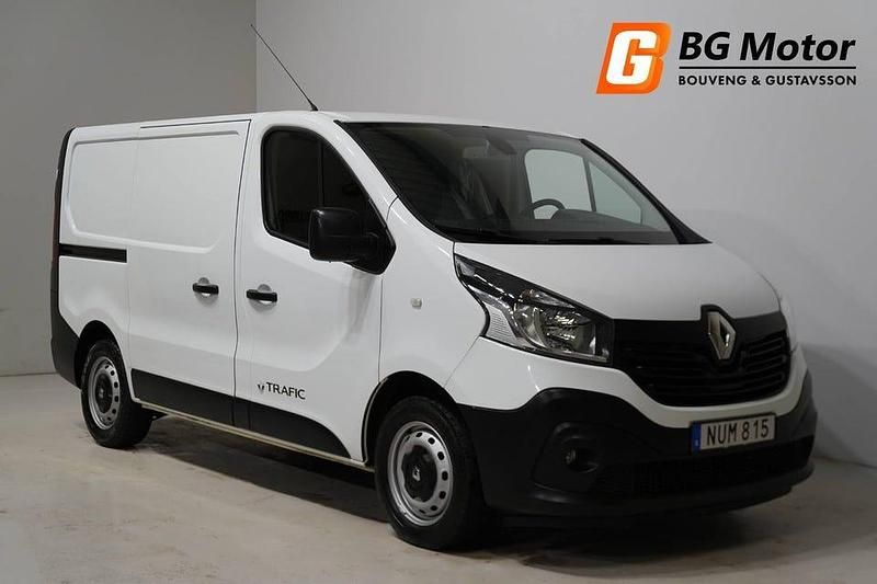 Begagnad Renault Trafic 125 HK (91 kW) 2017 Vit Minibuss