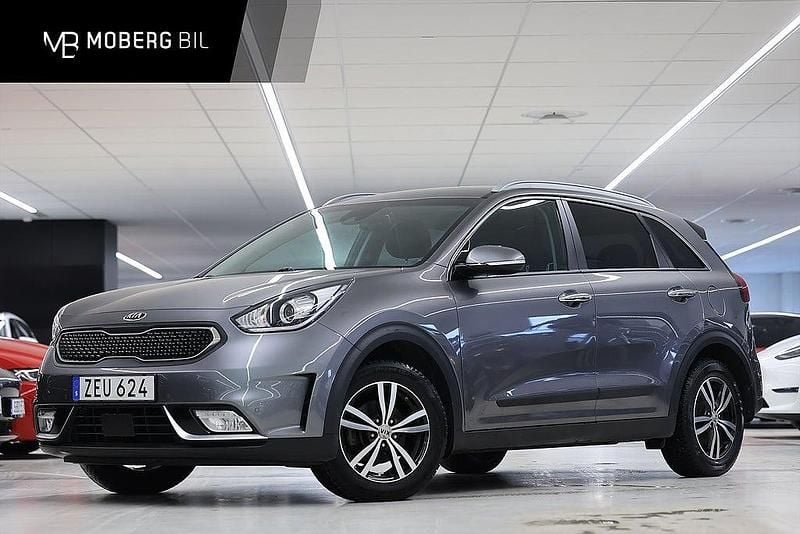 Grå Begagnad 2017 Kia Niro Advance SUV | 199 900 kr (Marknadspris) - Bild 1/2