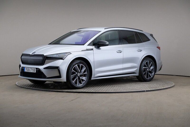 Silver Begagnad 2021 Skoda Enyaq iV SportLine SUV | 345 000 kr (Marknadspris) - Bild 1/4