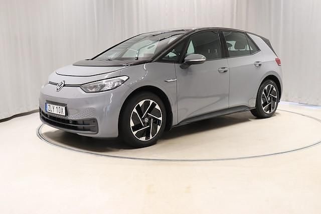 Grå Begagnad 2020 VW ID.3 Pro Performance Halvkombi | 209 900 kr (Marknadspris) - Bild 1/3