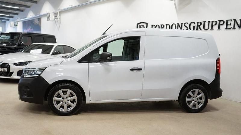 Begagnad Renault Kangoo 131 HK (96 kW) 2023 Vit Minibuss