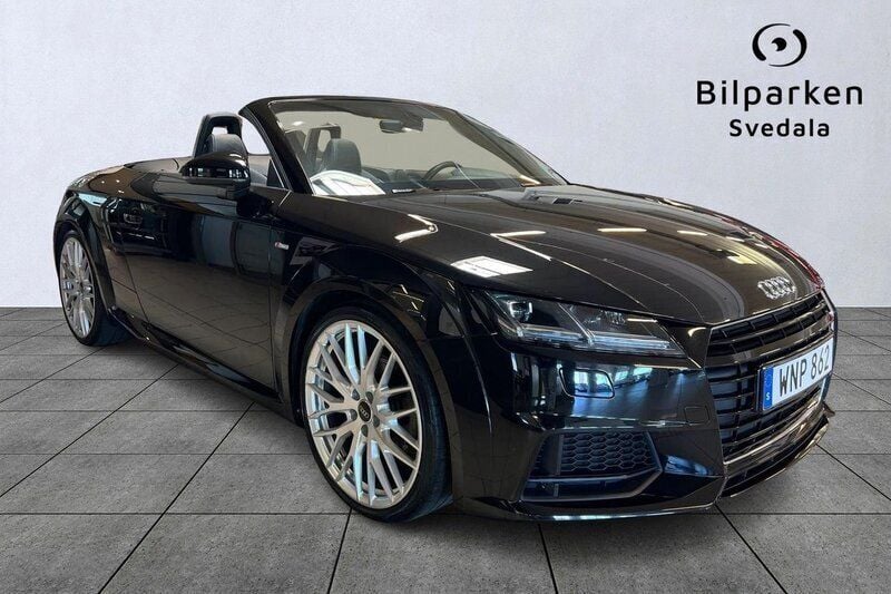 Svart Begagnad 2016 Audi TT Roadster Design Cab | 259 990 kr (Bra pris) - Bild 1/4