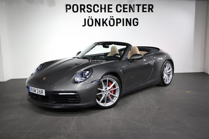 Begagnad Porsche 911 Carrera S 450 HK (330 kW) 2024 Flerfärgad Cab