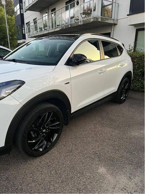 Begagnad 2020 Hyundai Tucson Trend SUV | 235 000 kr (Marknadspris) - Bild 1/4