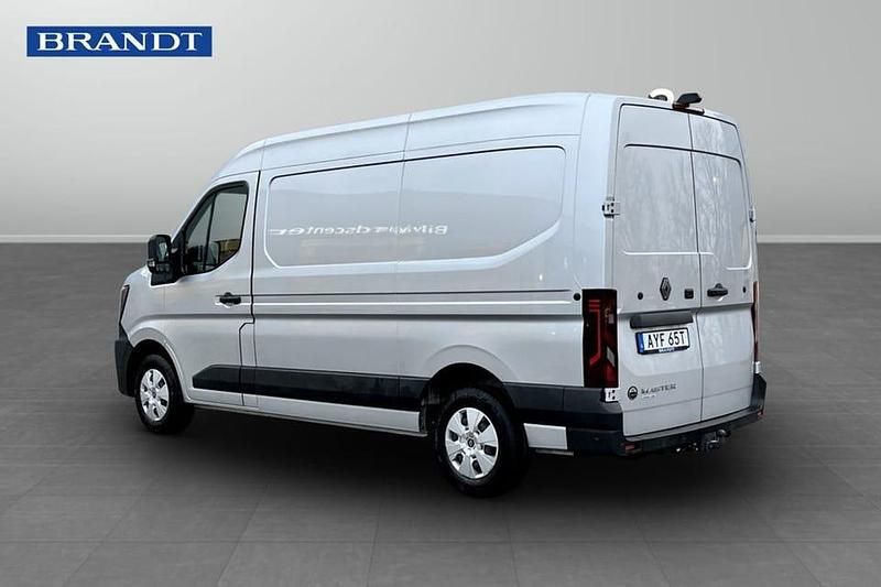 Begagnad Renault Master 171 HK (125 kW) 2025 Grå Van