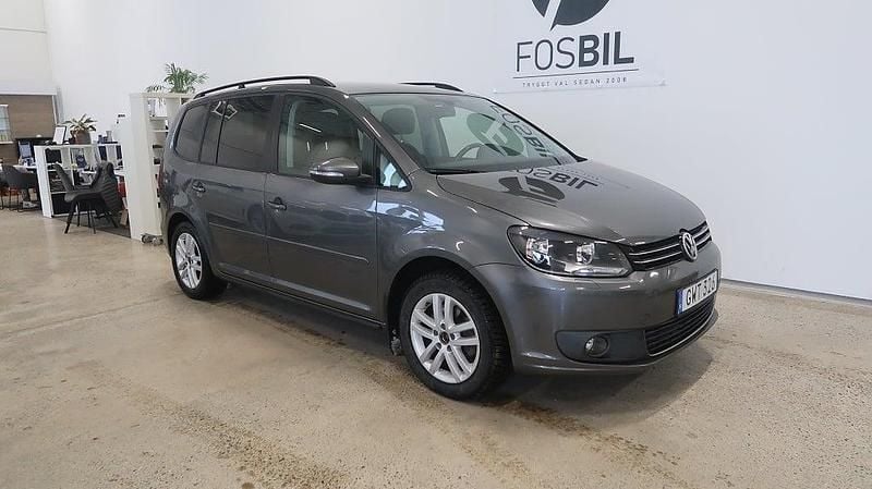 Begagnad VW Touran 140 HK (102 kW) 2015 Grå Minibuss