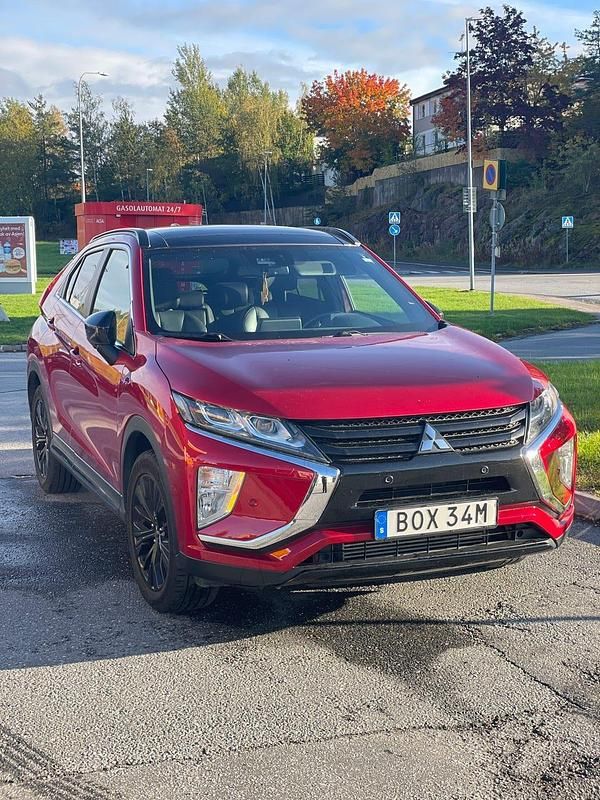 Begagnad 2020 Mitsubishi Eclipse Cross SUV | 189 900 kr (Bra pris) - Bild 1/2