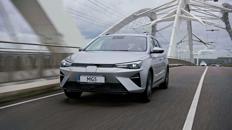 Begagnad 2022 MG MG5 EV Kombi | 194 900 kr - Bild 1/2