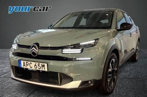 Grönmetallic Ny 2025 Citroën C4 Halvkombi | 289 400 kr (Marknadspris) - Bild 1/1