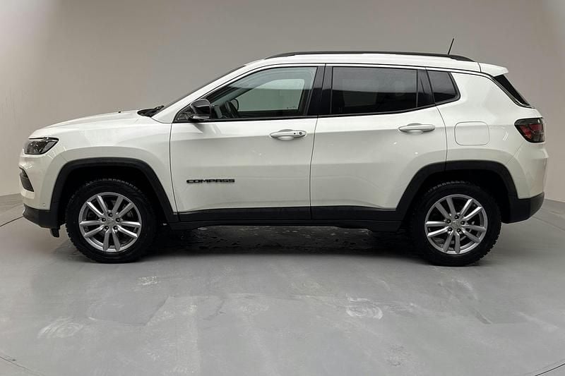 Begagnad Jeep Compass Limited 190 HK (139 kW) 2021 Vit SUV