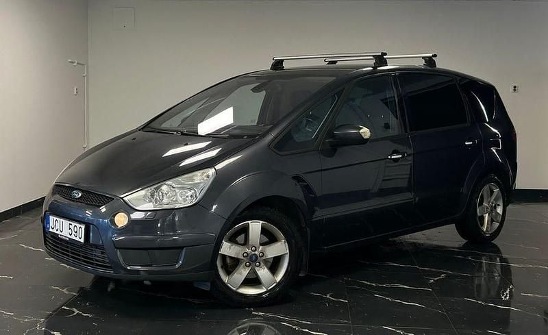 Grå Begagnad 2009 Ford S-MAX S Minibuss | 69 900 kr (Marknadspris) - Bild 1/4