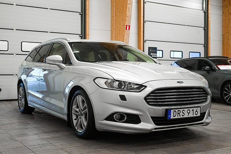 Begagnad Ford Mondeo Trend 116 HK (85 kW) 2014 Grå Kombi
