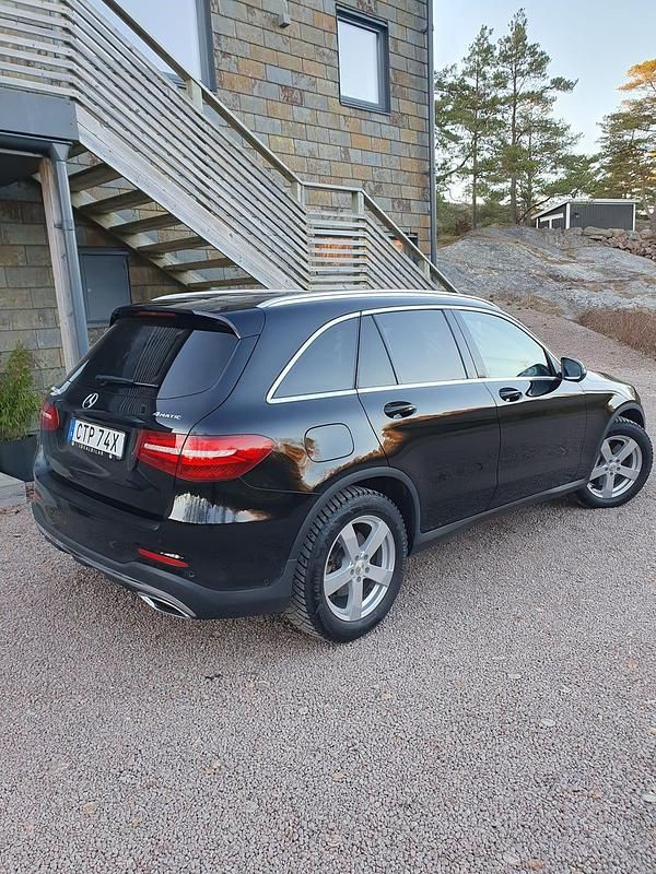 Amg exteriör,lnteriör Begagnad 2018 Mercedes GLC220 | 269 000 kr (Marknadspris) - Bild 1/4
