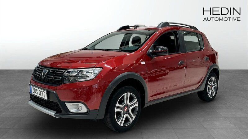 Röd Begagnad 2019 Dacia Sandero Stepway Halvkombi | 94 800 kr (Marknadspris) - Bild 1/4