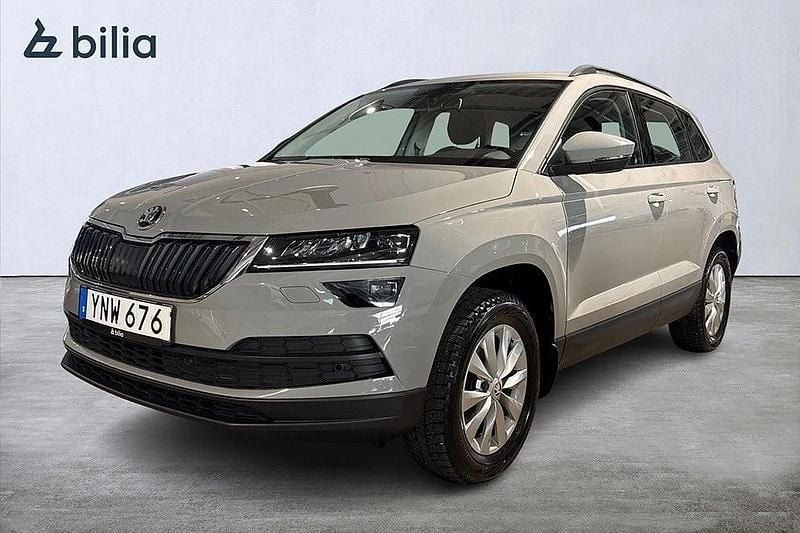 Grå Begagnad 2018 Skoda Karoq Style SUV | 159 000 kr (Bra pris) - Bild 1/4
