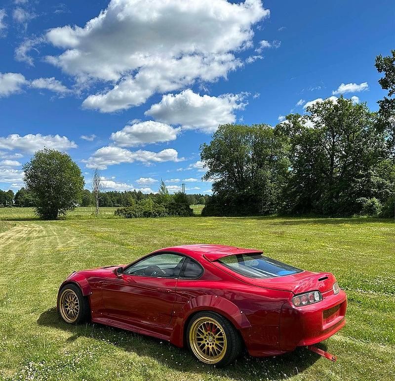 Begagnad 1995 Toyota Supra Sportkupé | 249 000 kr - Bild 1/4