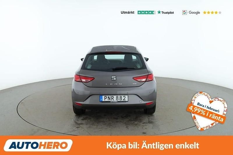 Begagnad Seat Leon Style 112 HK (82 kW) 2015 Grå Halvkombi