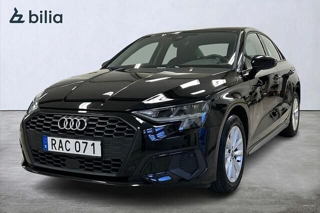 Svart Begagnad 2022 Audi A3 Proline Sedan | 235 000 kr (Marknadspris) - Bild 1/4