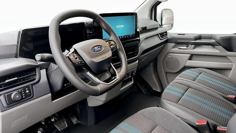Ny Ford E-Transit 2026 Vit Van