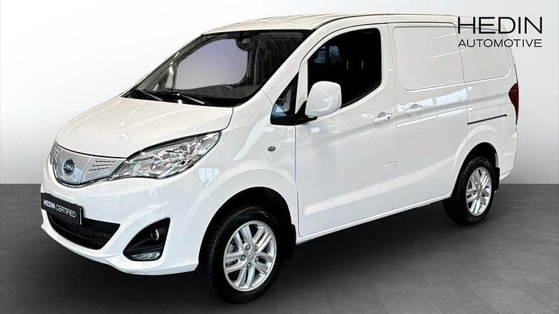 Vit (white) Begagnad 2023 BYD ETP3 Minibuss | 249 875 kr - Bild 1/4
