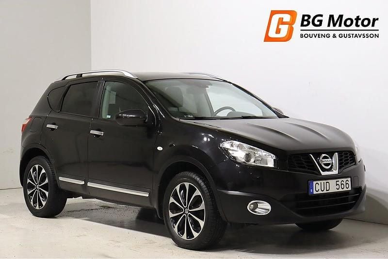 Svart Begagnad 2011 Nissan Qashqai SUV | 109 900 kr (Marknadspris) - Bild 1/3