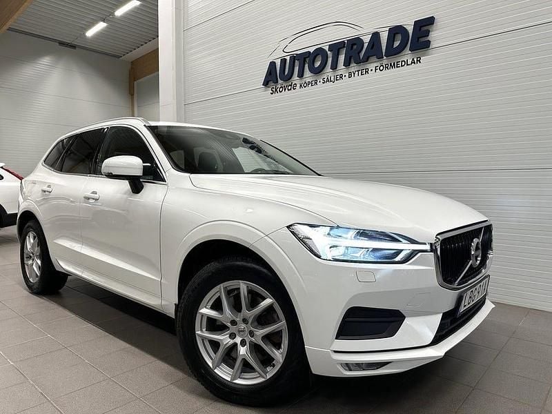 Vit Begagnad 2020 Volvo XC60 SUV | 259 900 kr (Marknadspris) - Bild 1/4