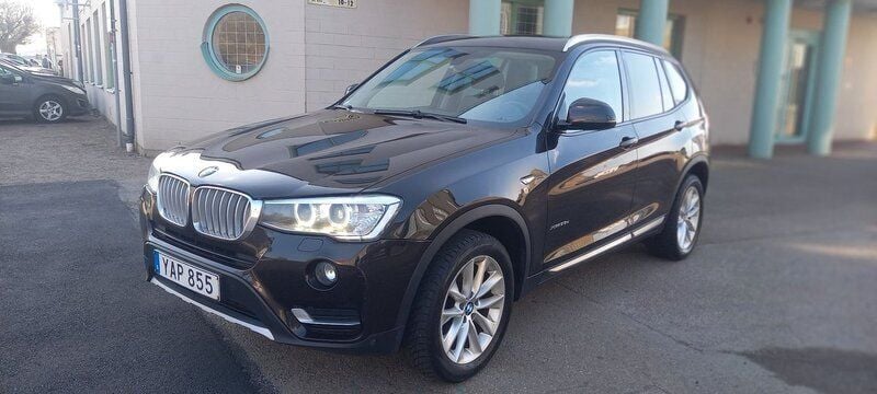 Mörkbrun (brun) Begagnad 2015 BMW X3 Sport Line SUV | 175 000 kr - Bild 1/4