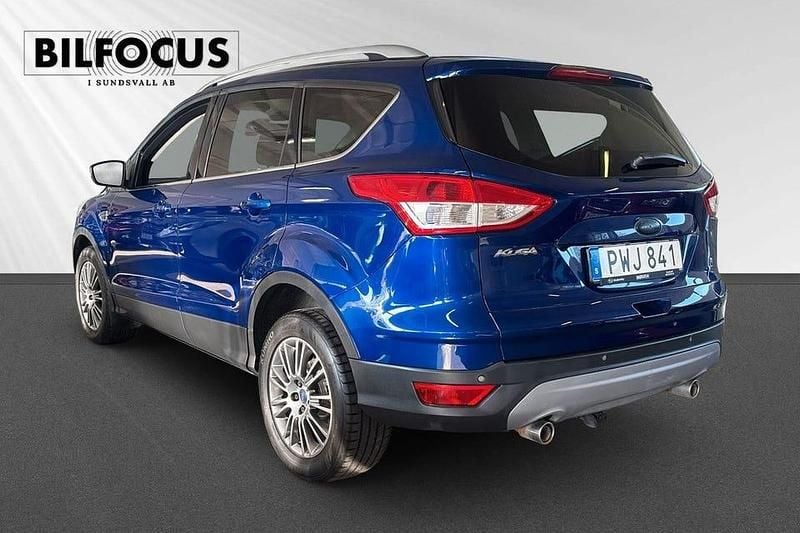 Begagnad Ford Kuga Titanium 141 HK (103 kW) 2014 Blå SUV