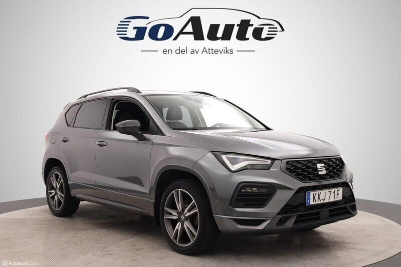 Mörkgrå Begagnad 2022 Seat Ateca FR SUV | 269 500 kr (Marknadspris) - Bild 1/3